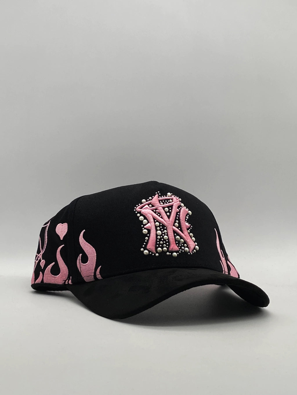 NY PEARLS IN LOVE 31 HATS